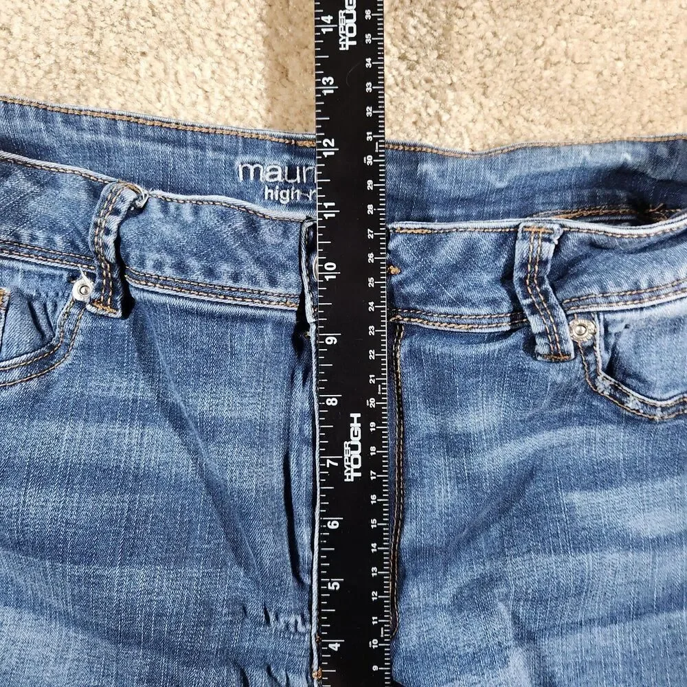 Women’s M Jeans By MAURICES High Rise Stretch Jeans Size Large Distressed